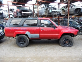 1986 TOYOTA 4RUNNER SR5 RED 2.4L MT 4WD Z17695